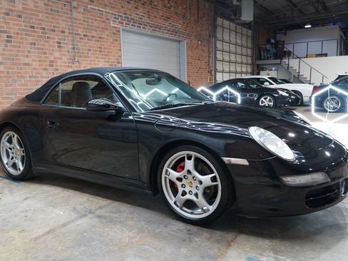Used 2006 Porsche 911 Carrera 4S image 3