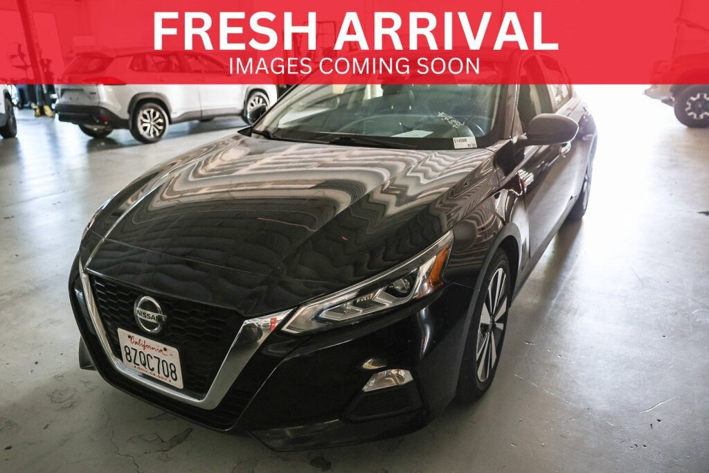 Used 2022 Nissan Altima 2.5 SV FWD image 1