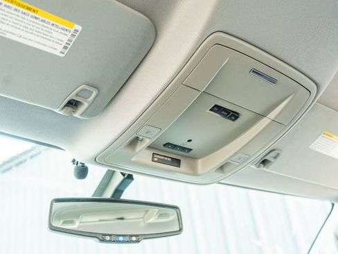 Used 2017 GMC Sierra 1500 SLE w/ SLE Value Package image 22