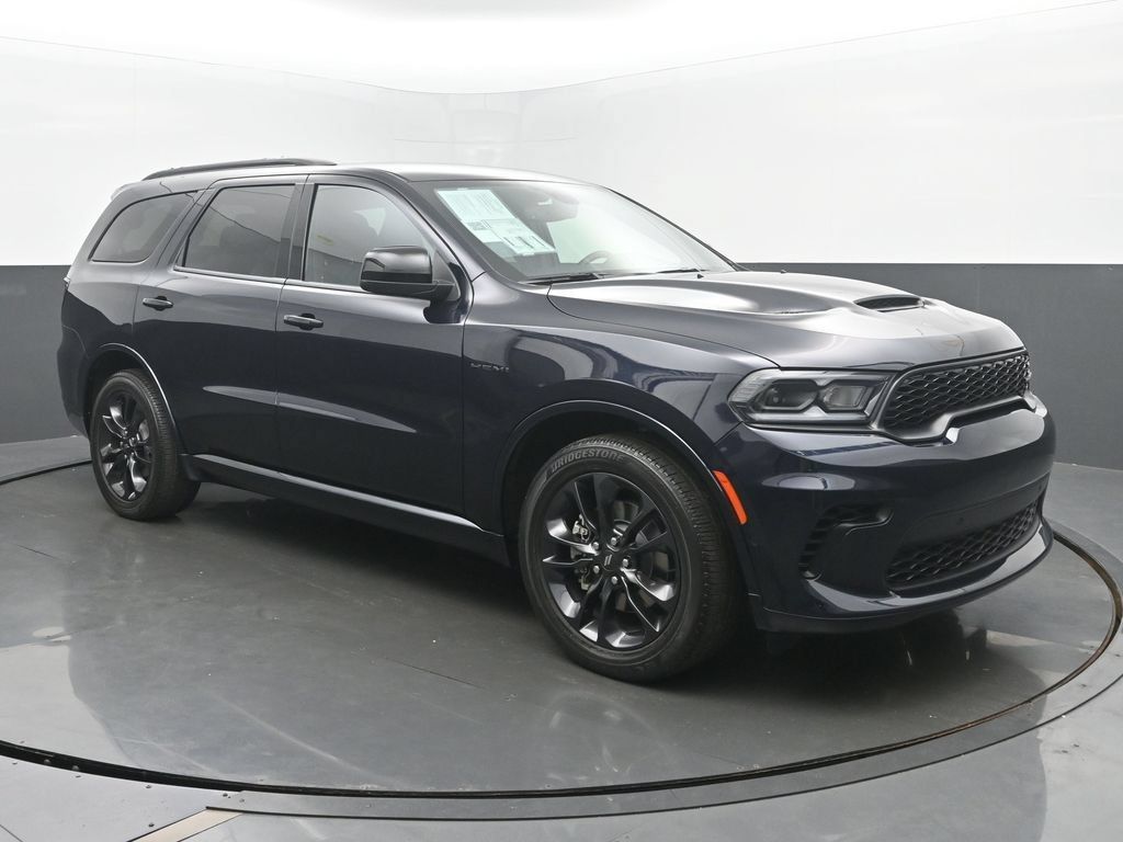 Used 2023 Dodge Durango R/T w/ Blacktop Package AWD/4WD image 8
