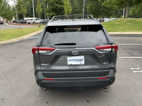 Used 2025 Toyota RAV4 XLE Premium FWD image 9