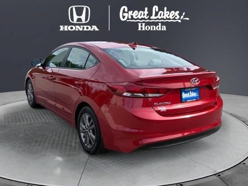 Used 2018 Hyundai Elantra SEL FWD image 5