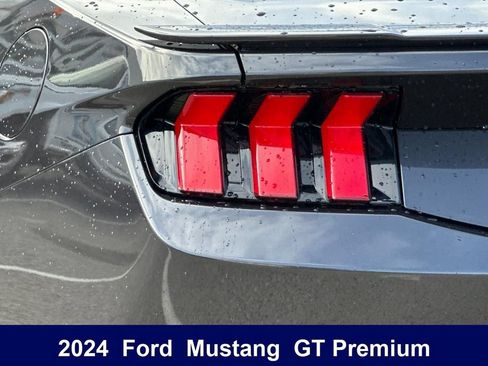 Used 2024 Ford Mustang GT Premium RWD image 38