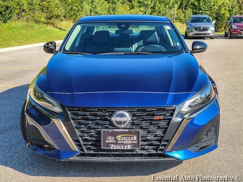 Used 2024 Nissan Altima 2.5 SR FWD image 4