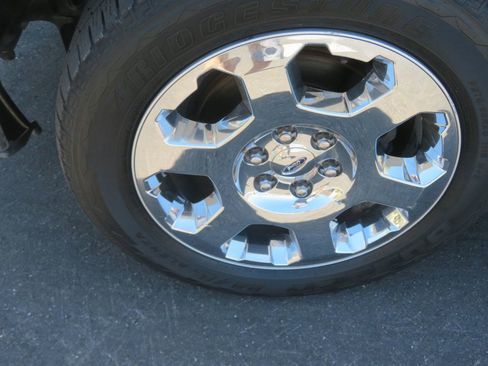 Used 2010 Ford F150 XLT image 15