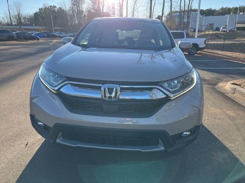 Used 2017 Honda CR-V EX image 2