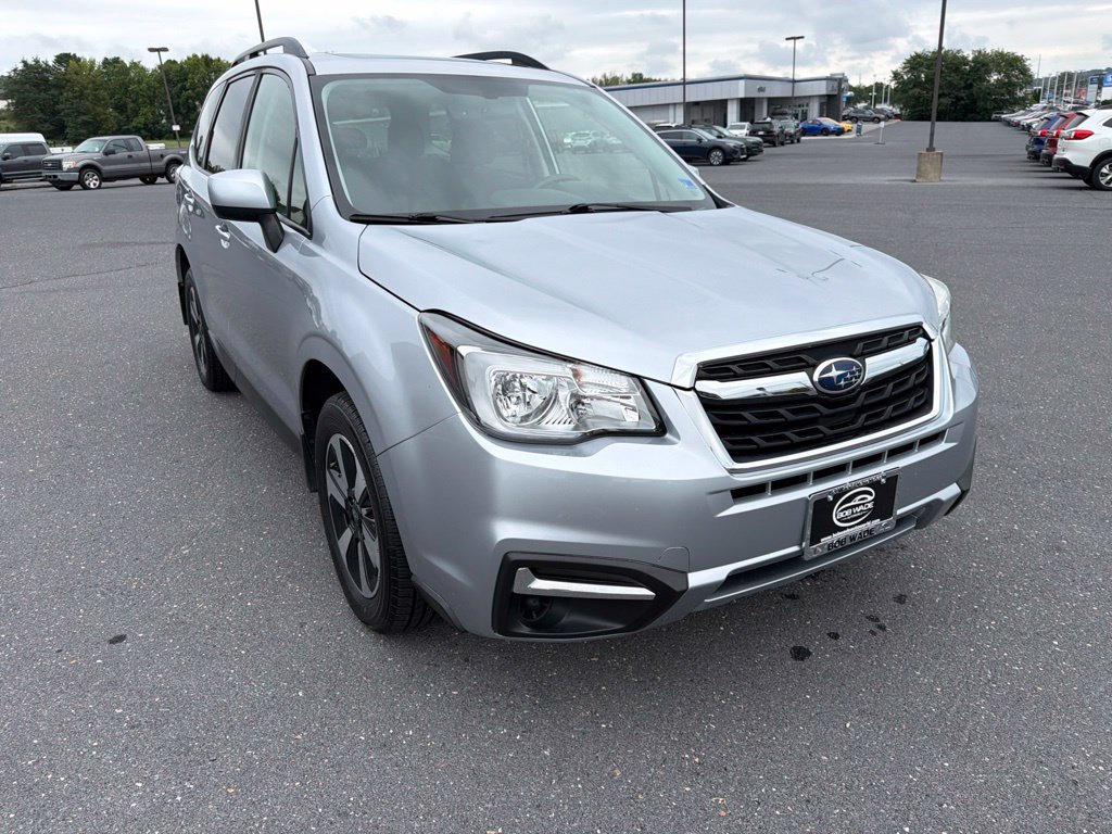 Used 2017 Subaru Forester 2.5i Premium w/ Popular Package #2A AWD/4WD image 7