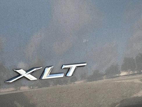 Used 2023 Ford Explorer XLT w/ Equipment Group 202A RWD image 7