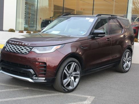 New 2026 Land Rover Discovery Limited Edition AWD/4WD image 17