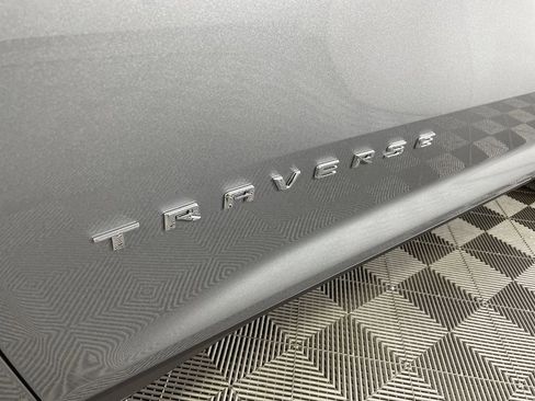 New 2026 Chevrolet Traverse LT w/ Sun and Wheel Package image 32