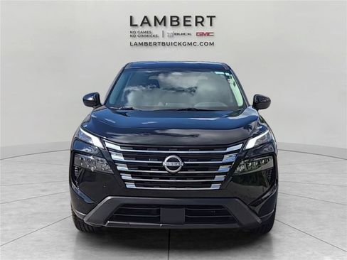 Used 2025 Nissan Rogue SV FWD image 8
