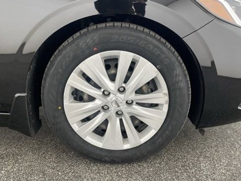 Used 2020 Nissan Sentra S image 50