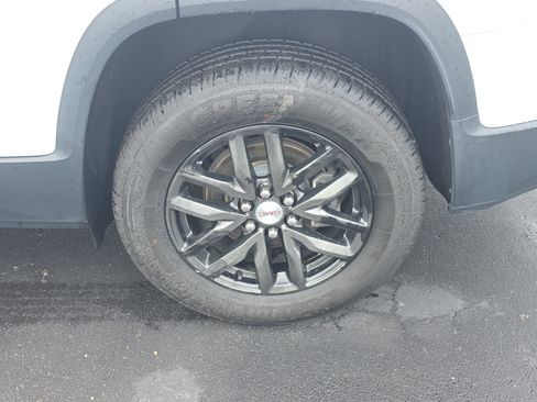 Used 2019 GMC Acadia SLT image 6