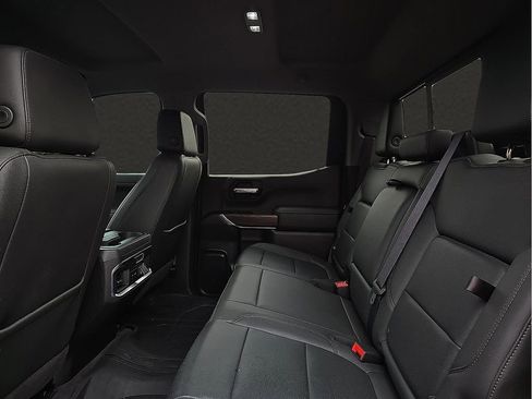 Used 2021 GMC Sierra 1500 SLT w/ SLT Premium Plus Package AWD/4WD image 8