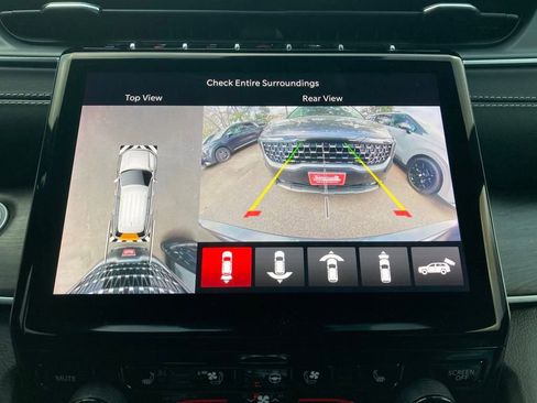 New 2024 Jeep Grand Cherokee Limited 4xe w/ Luxury Tech Group II image 23