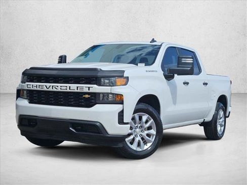 Certified 2021 Chevrolet Silverado 1500 Custom RWD image 4