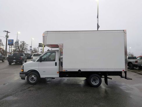 New 2024 Chevrolet Express 3500 w/ Power Convenience Package image 3