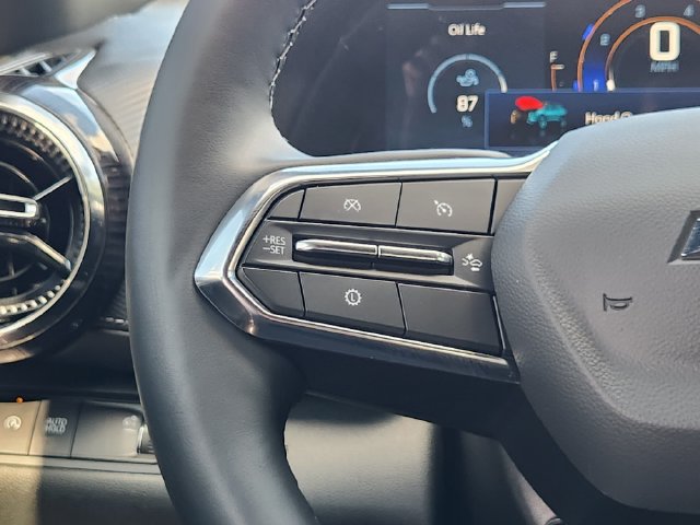 Used 2026 Chevrolet Equinox LT FWD image 28