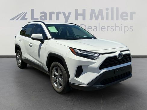 Certified 2023 Toyota RAV4 XLE w/ Convenience Package AWD/4WD image 7