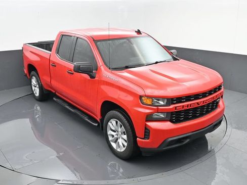 Used 2021 Chevrolet Silverado 1500 Custom AWD/4WD image 18
