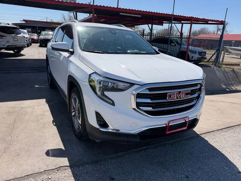 Used 2020 GMC Terrain SLT w/ Preferred Package image 4