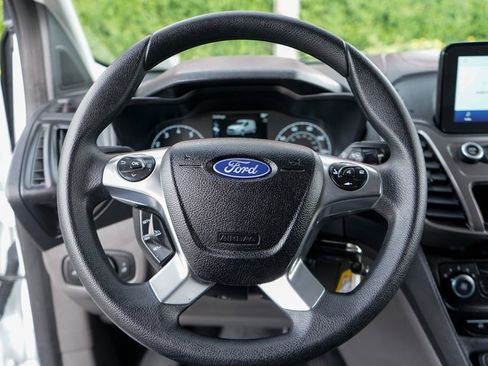 Used 2022 Ford Transit Connect XL image 23