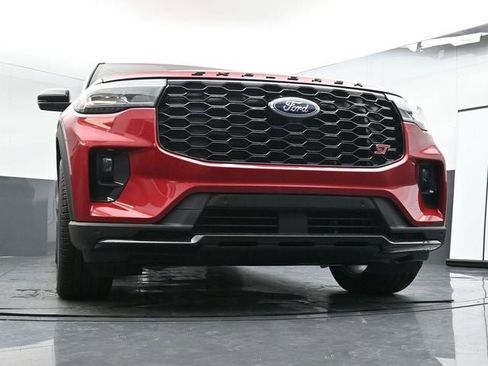 New 2026 Ford Explorer ST image 25