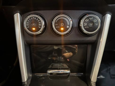 Used 2017 Mitsubishi Lancer ES FWD image 16