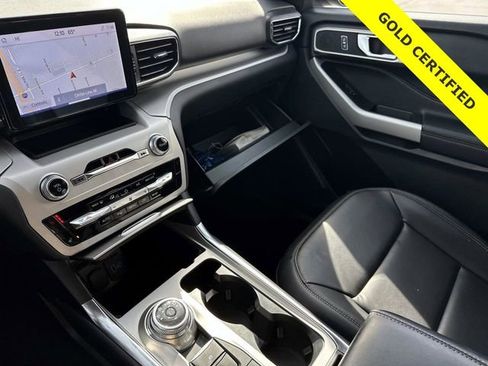 Certified 2024 Ford Explorer XLT w/ Equipment Group 202A image 17