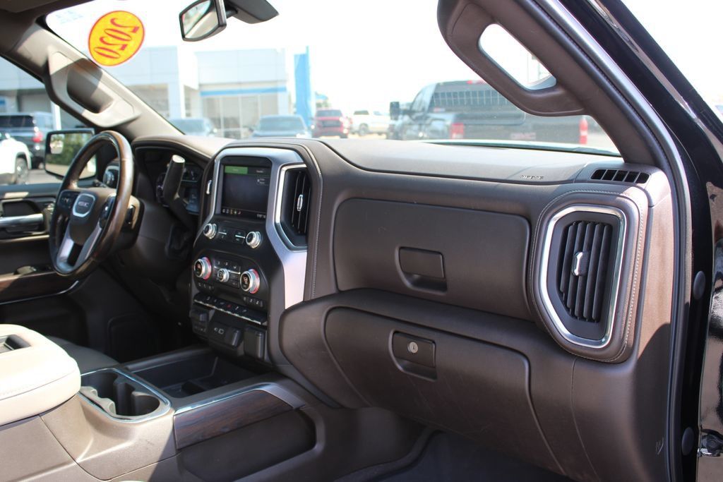 Used 2020 GMC Sierra 1500 SLT w/ SLT Convenience Package AWD/4WD image 32