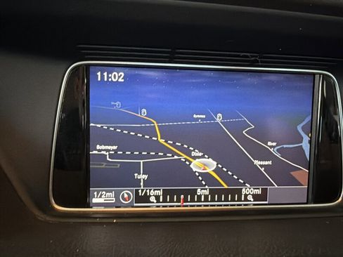 Used 2014 Mercedes-Benz E 350 4MATIC Sedan image 17