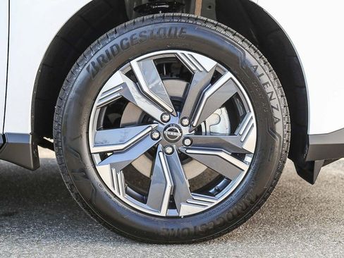 New 2025 Nissan Murano SL w/ Cargo Package AWD/4WD image 10