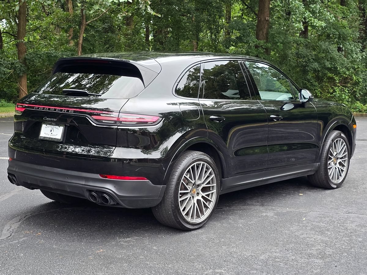 Used 2023 Porsche Cayenne Platinum Edition AWD/4WD image 6
