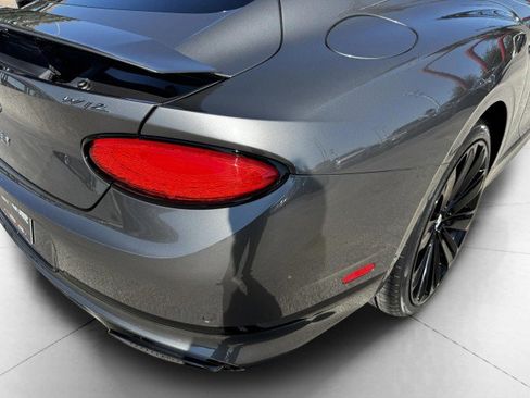 Used 2022 Bentley Continental GT Speed image 18