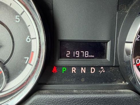 Used 2016 Dodge Grand Caravan SE FWD image 40