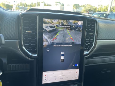 New 2025 Ford Ranger XLT w/ Equipment Group 301A High image 24