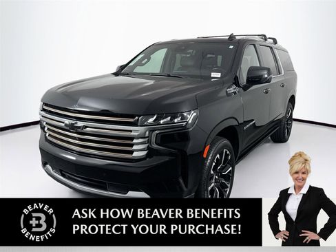 Used 2023 Chevrolet Suburban High Country w/ Premium Package 2 AWD/4WD image 1