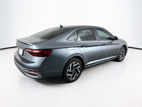 Used 2022 Volkswagen Jetta SEL FWD image 9
