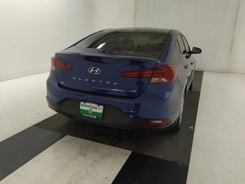 Used 2020 Hyundai Elantra SE FWD image 7