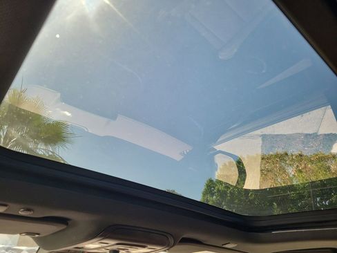 Used 2023 Chevrolet Tahoe High Country image 19