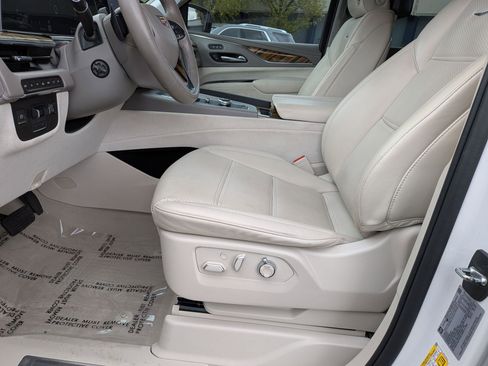 Used 2023 Cadillac Escalade Sport Platinum AWD/4WD image 27