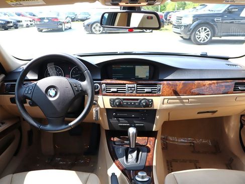 Used 2006 BMW 330xi Sedan AWD/4WD image 12