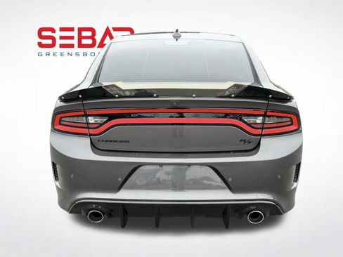Used 2022 Dodge Charger R/T w/ Blacktop Package RWD image 13