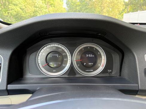 Used 2013 Volvo S60 T5 FWD image 9