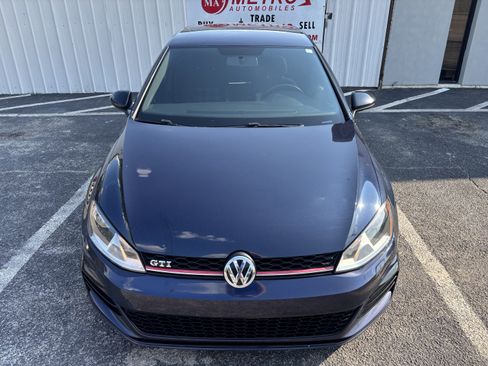 Used 2017 Volkswagen GTI S image 3