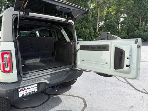 Used 2024 Ford Bronco Badlands AWD/4WD image 21