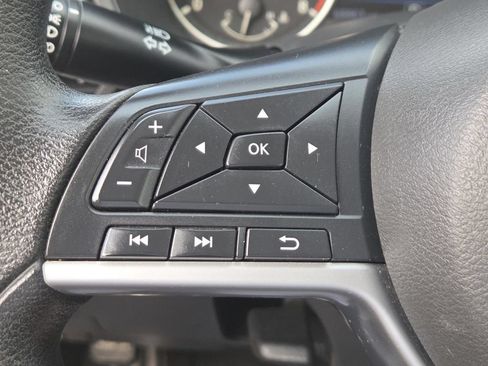 Used 2023 Nissan Altima 2.5 SV FWD image 28