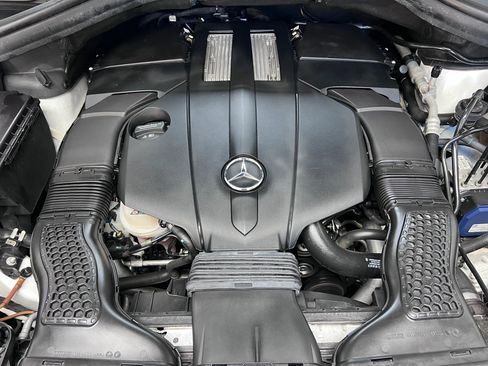 Used 2017 Mercedes-Benz GLS 450 GLS 450 Sport Utility 4D image 46