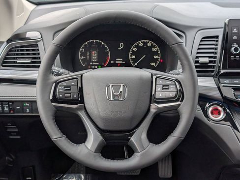 New 2026 Honda Odyssey Elite image 16