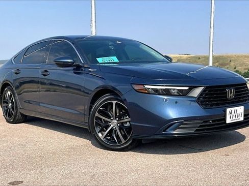 Used 2023 Honda Accord EX-L image 3